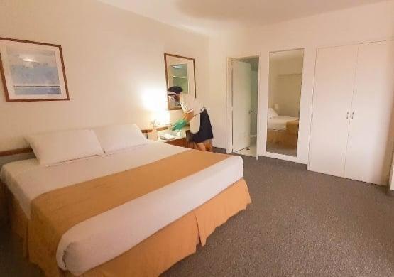 Hotel Cristina Suites Puerto La Cruz 外观 照片