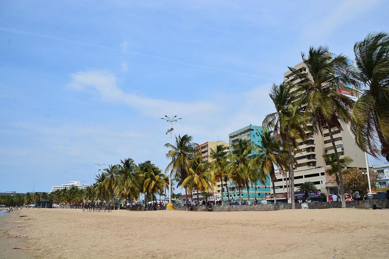 Hotel Cristina Suites Puerto La Cruz 外观 照片